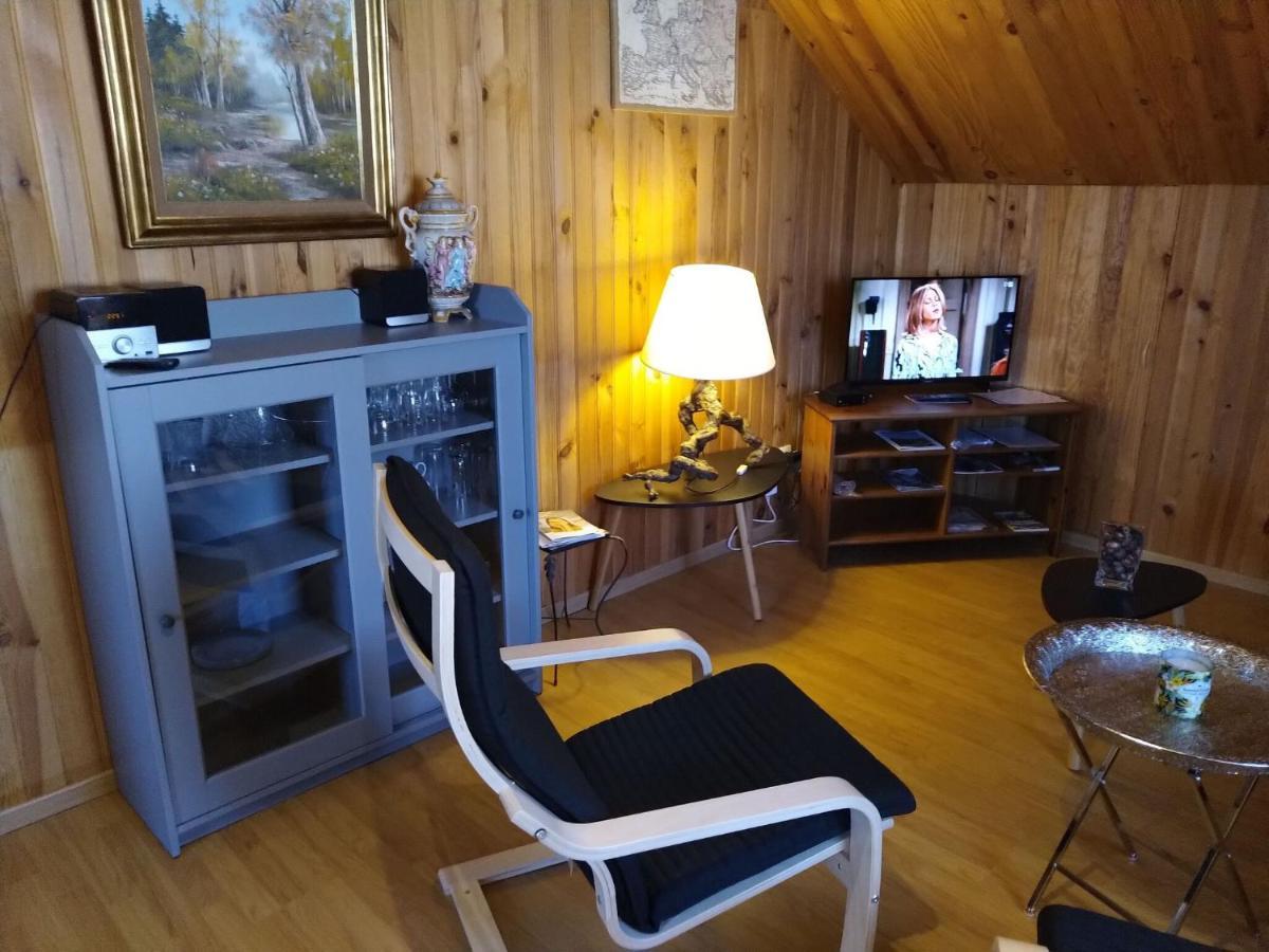 Cozy Apartment In Paliseul With Garden Carlsbourg Extérieur photo