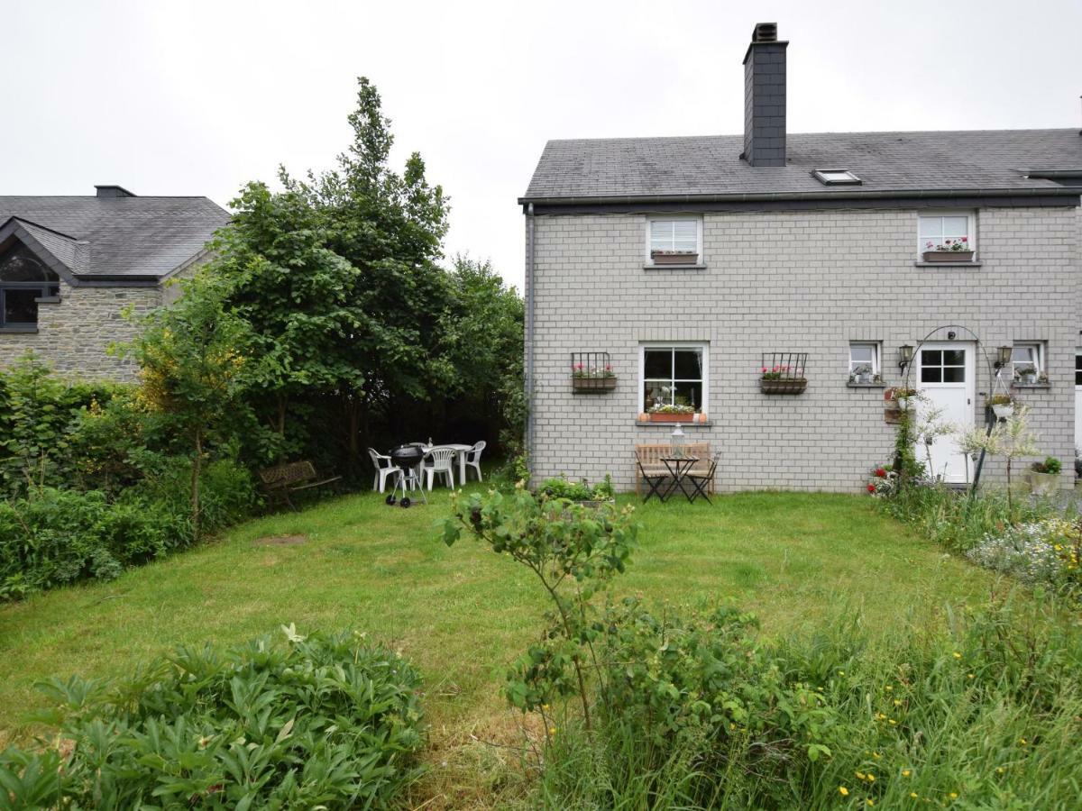 Cozy Apartment In Paliseul With Garden Carlsbourg Extérieur photo
